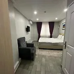 Apartment Dimbil